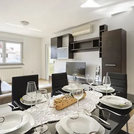Apartman Marko * Pula